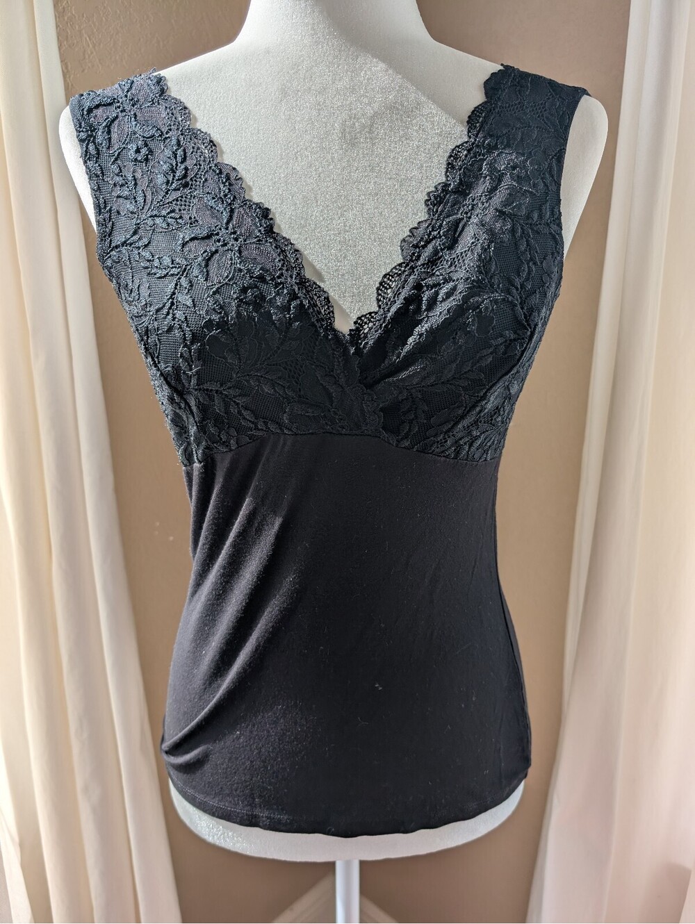 Vintage 90s White House Black Market Black Lace Cami Top Made in USA Size S
